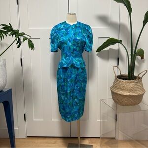 Adrianna Papell Blue and Teal Silk Top And Matching Pencil Skirt